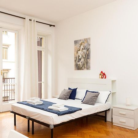 Picasso - Spacious Exclusive Apartment Milan Luaran gambar