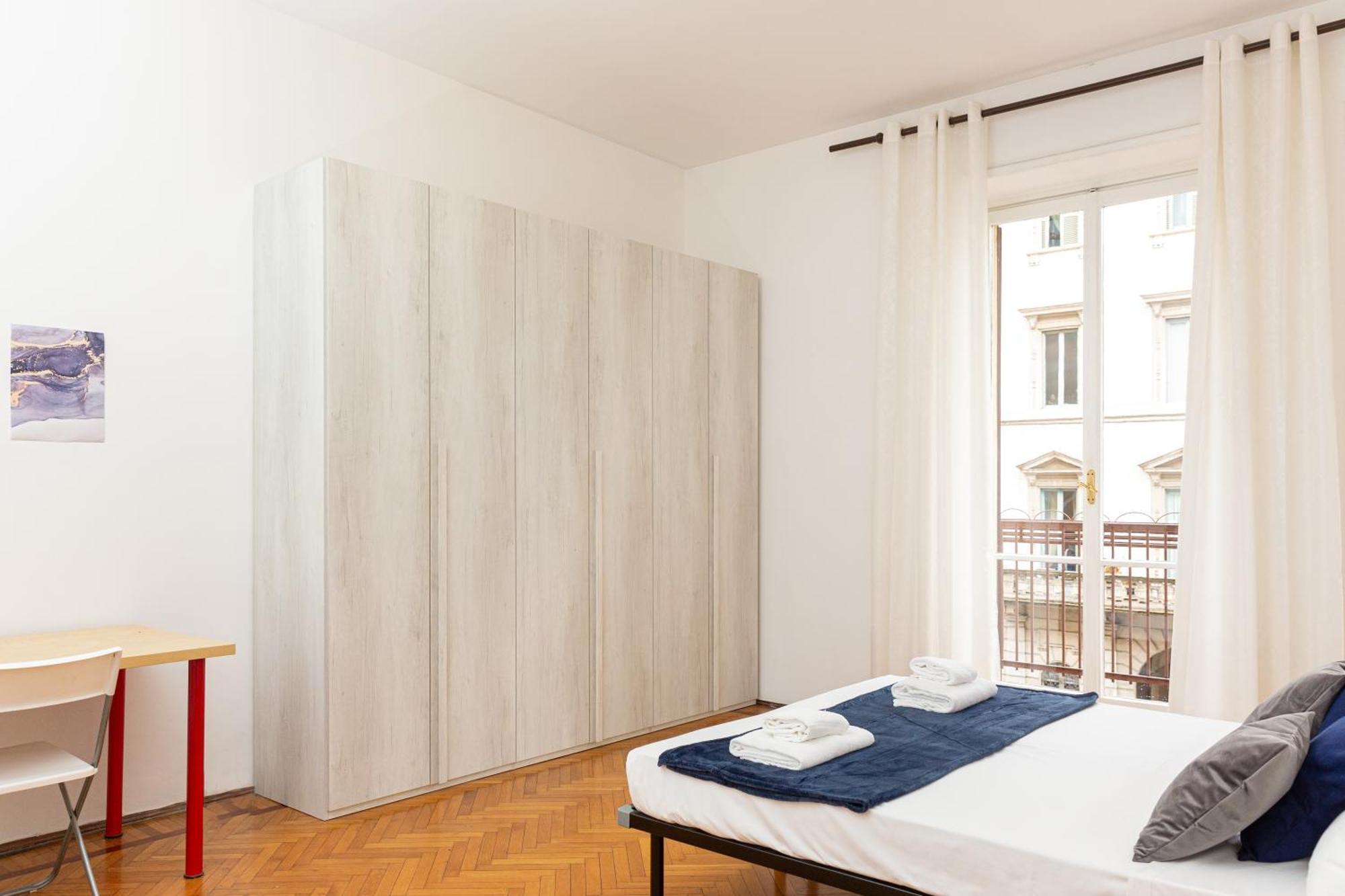 Picasso - Spacious Exclusive Apartment Milan Luaran gambar