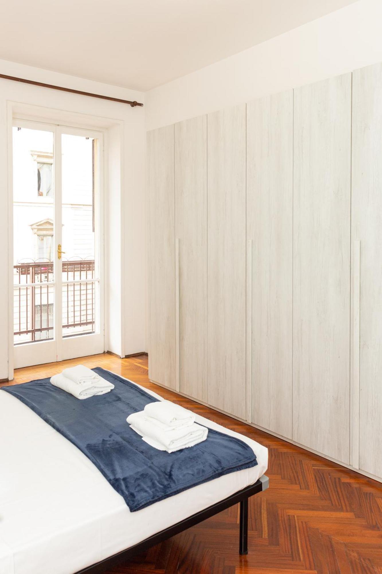 Picasso - Spacious Exclusive Apartment Milan Luaran gambar